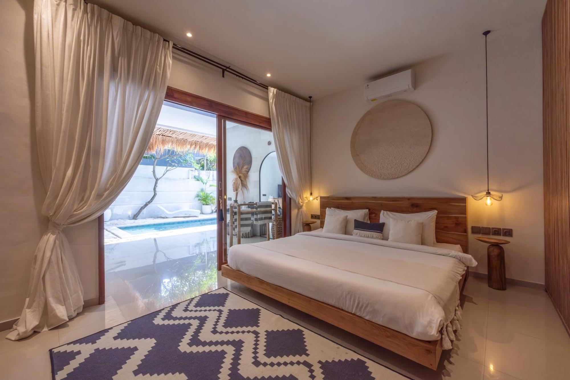 Turan Casa Auri Seminyak Βίλα Εξωτερικό φωτογραφία