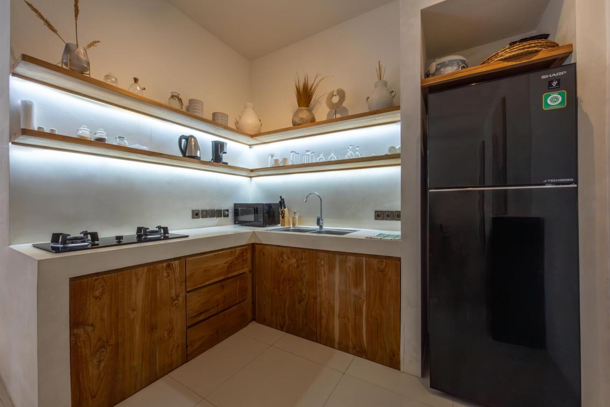 Turan Casa Auri Seminyak Βίλα Εξωτερικό φωτογραφία