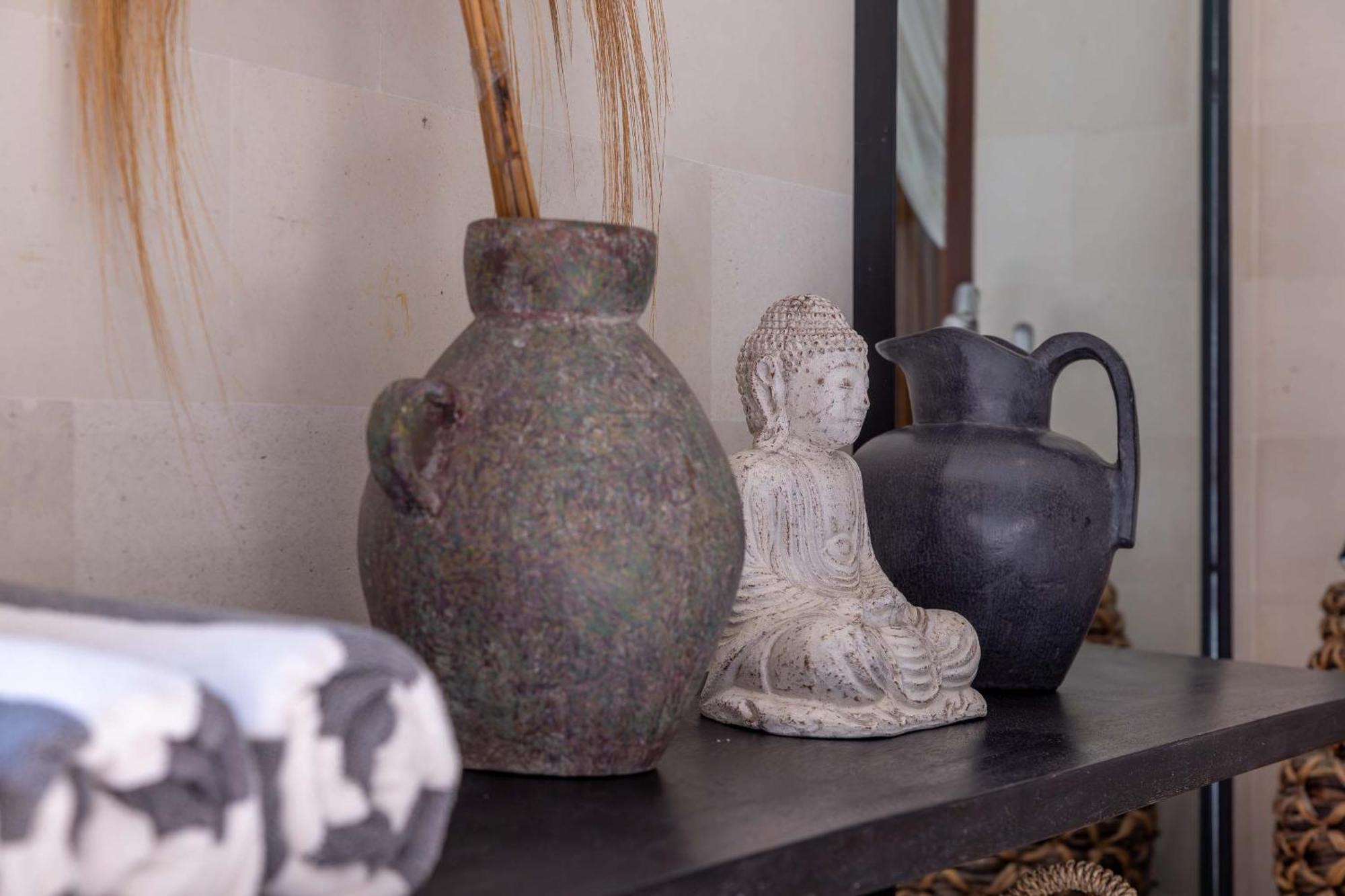Turan Casa Auri Seminyak Βίλα Εξωτερικό φωτογραφία