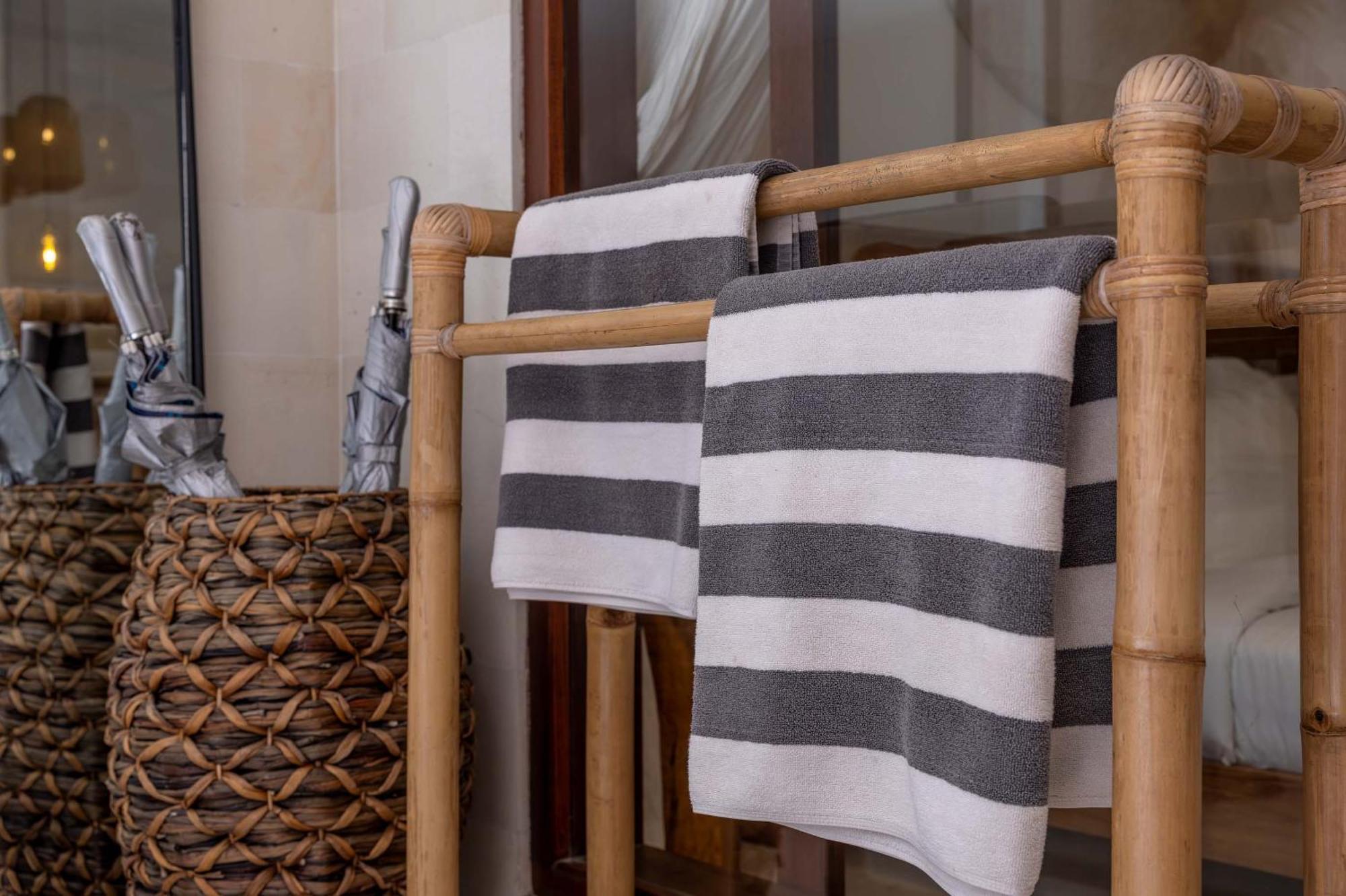 Turan Casa Auri Seminyak Βίλα Εξωτερικό φωτογραφία